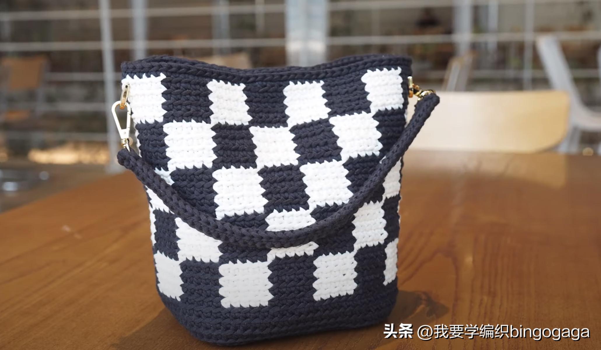 经典棋盘格元素编织包图解,棋盘格包包的线