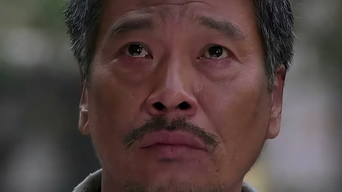 吴孟达黄金配角无奈哭的片段,吴孟达黄金右脚被打断