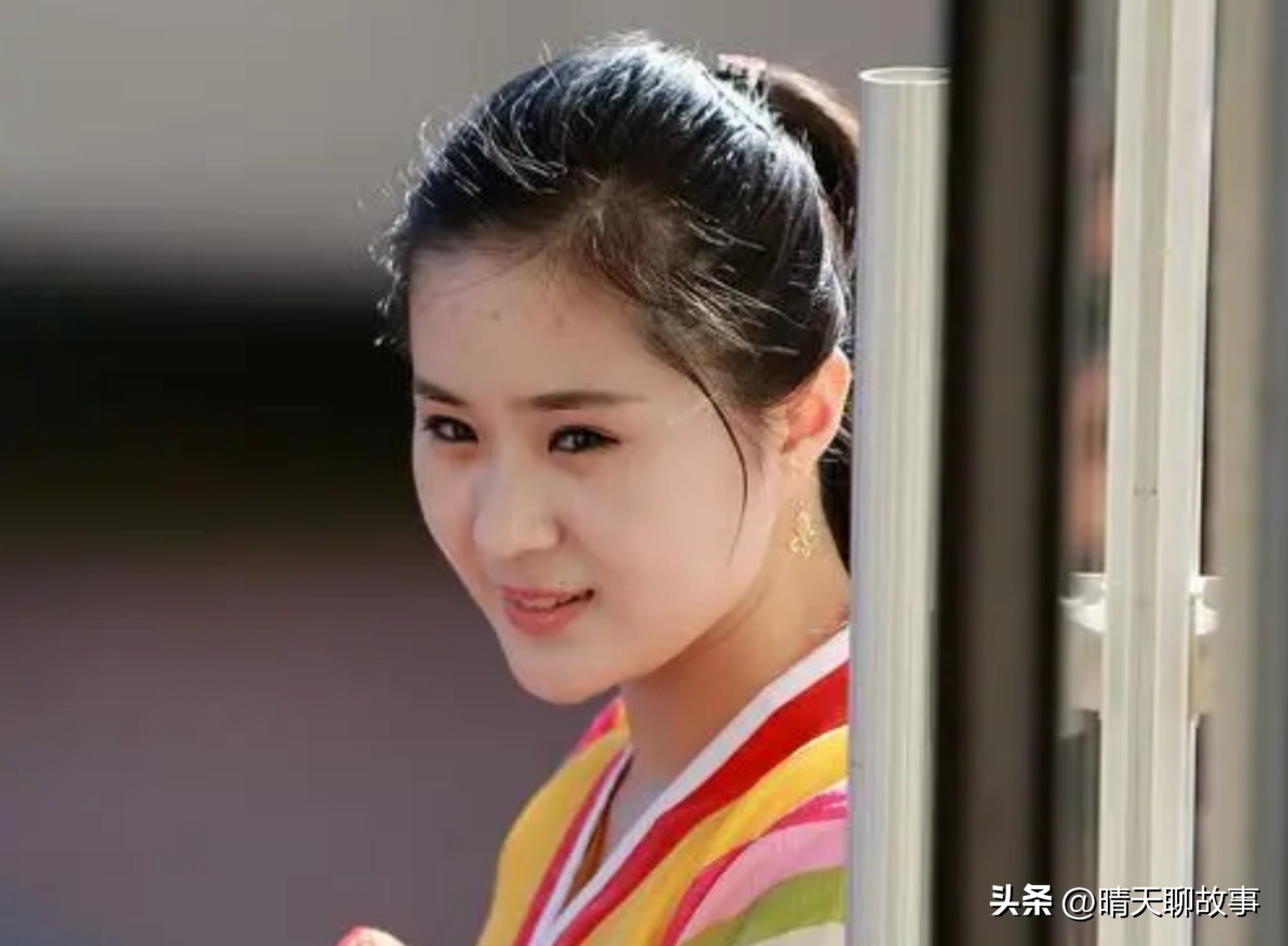 朝鲜平壤大街美女,朝鲜平壤街头的美女