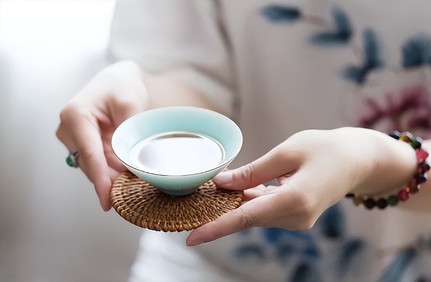 女人改善气色的花茶,女性秋冬季节喝的美容养颜茶
