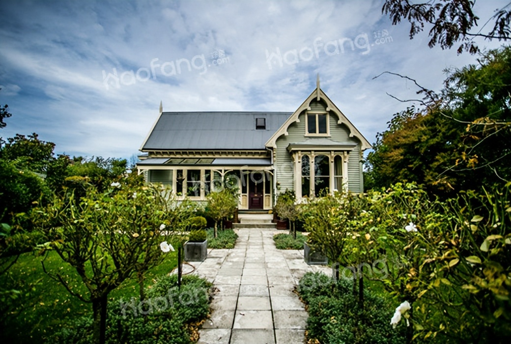 卖房子拿到的钱要交税吗,卖房子全款付款还要交哪些费用