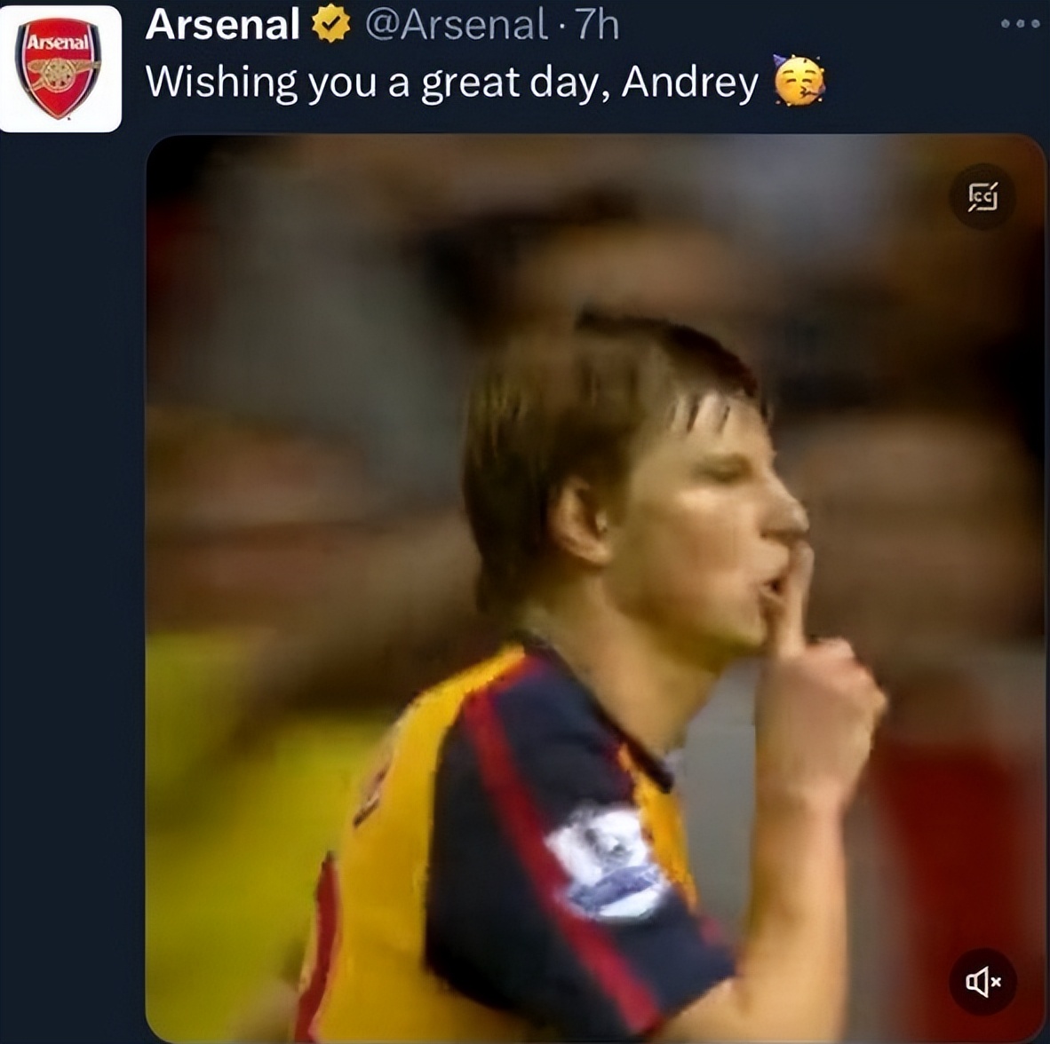 阿森纳为科克兰送上26岁生日祝福,阿森纳祝贺