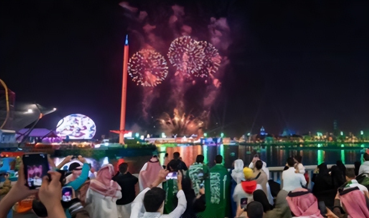 这个冬天有点冷？亚洲之光如何创造了世界杯最大的冷门？