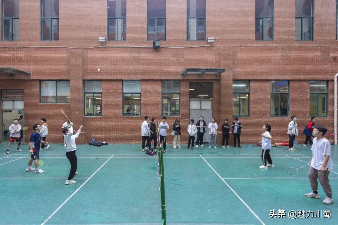 绵中实验2024运动会,绵中2022年春季运动会