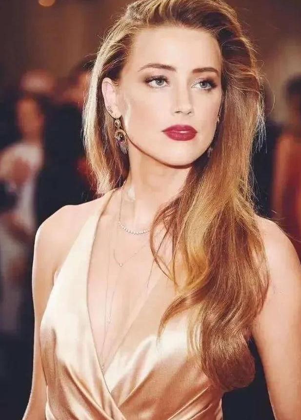 最新名单来了，好莱坞最美的10位女演员出炉：德普前妻高居第7名