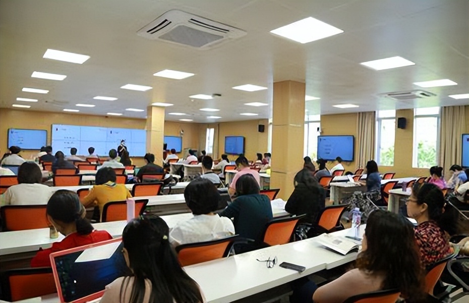 川北医学院改名为大学，大学更名并非轻而易举，要满足多个要求