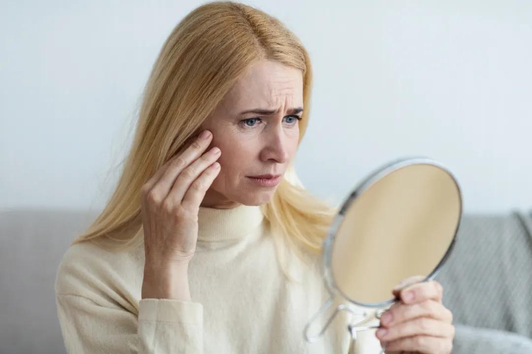 广州一女子坚持用硫磺皂水洗头,湖南校花坚持用硫磺皂洗头