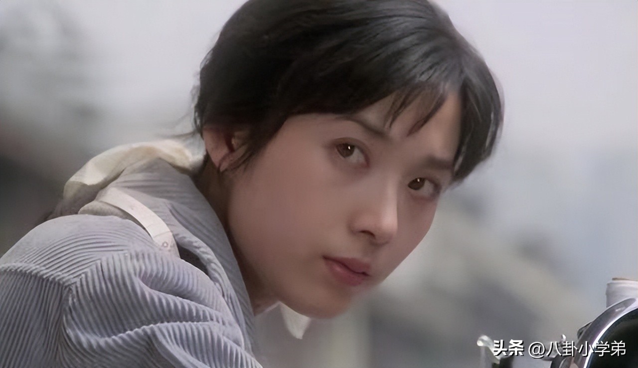 整形脸和真正的美人区别,整形变美的对比图片