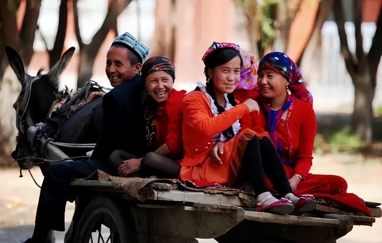 吐鲁番的葡萄南阳的梨,吐鲁番的葡萄哈密的瓜视频