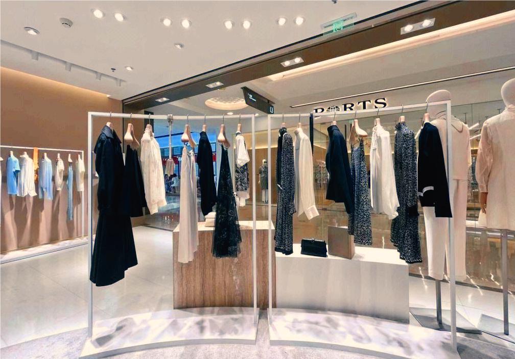 暴涨149%！服装Q1业绩异常亮眼，高端女装：一天轻松赚110万