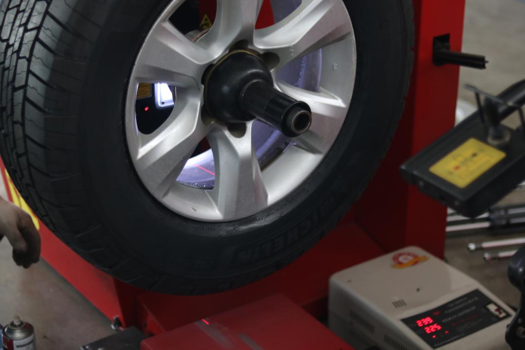 丰田霸道彻底大翻修视频,丰田霸道全车整备翻新费用