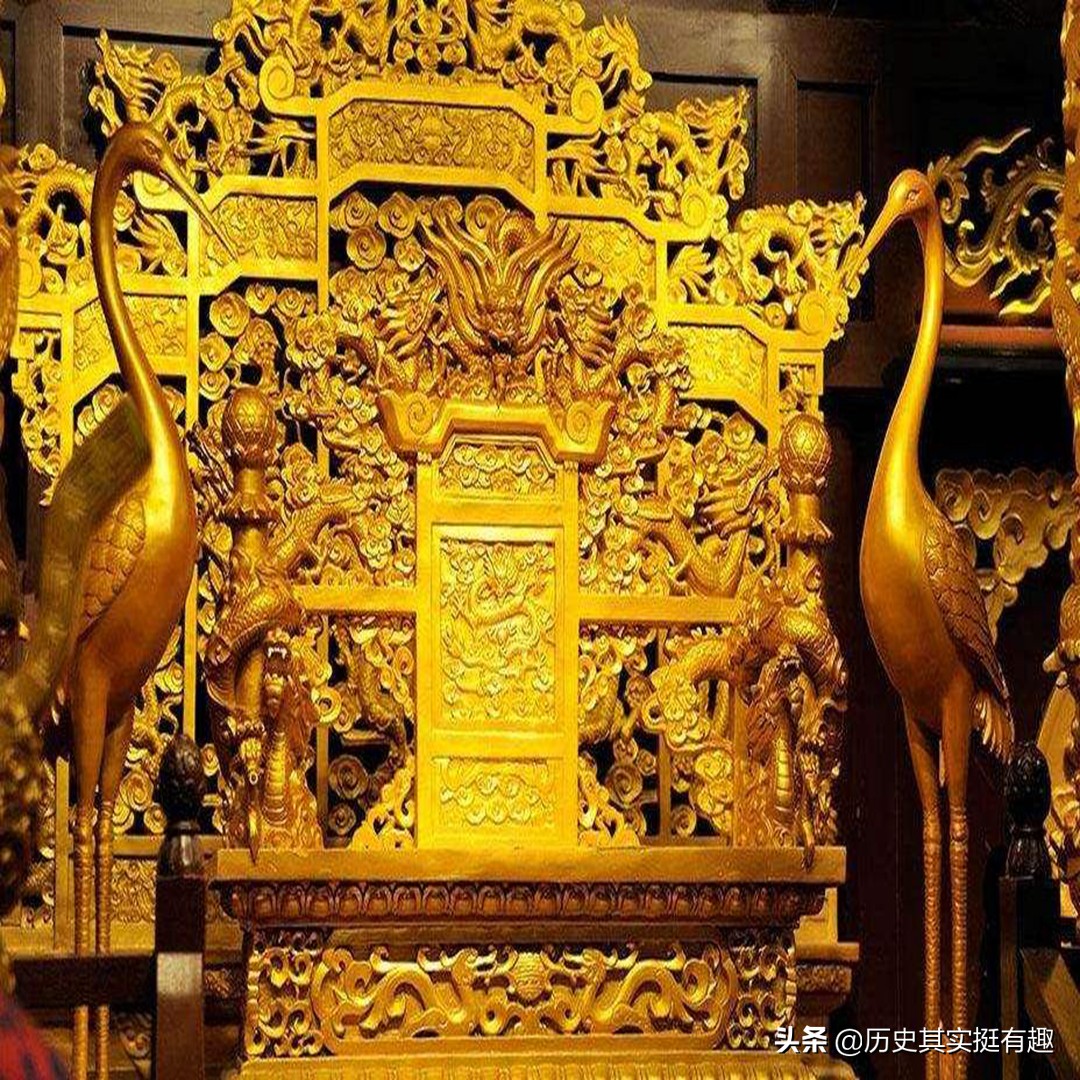 嘉庆皇帝其实是个宽仁的好皇帝,清仁宗嘉庆一个努力而不幸的皇帝