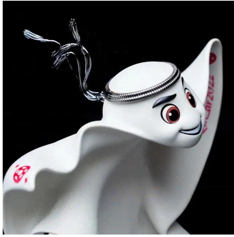 揽着吉祥看世界杯