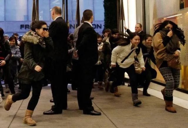 曾创造上亿致富神话,如今却销声匿迹:是谁杀死了“代购”?