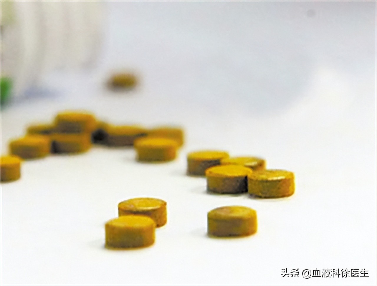 复方甘草片一百片的几钱一瓶,复方甘草片怎样服用止咳效果最好