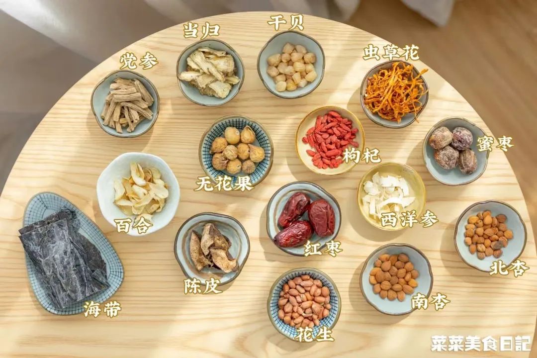 别一咳嗽就心慌！这一碗2步搞定，喝完喉咙都舒爽了