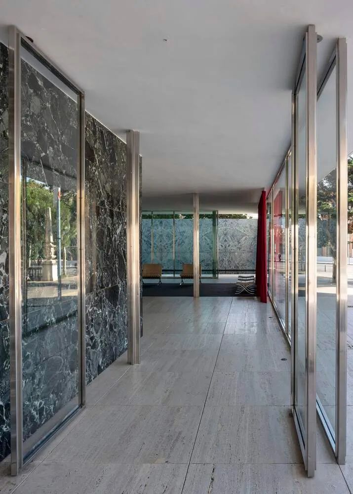 以钢、玻璃和大理石视角，重读密斯的巴塞罗那馆