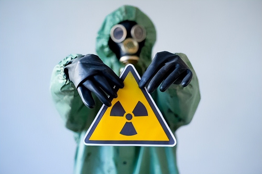 核辐射是一种放射性衰变过程，那么它对人体究竟有多大的危害？