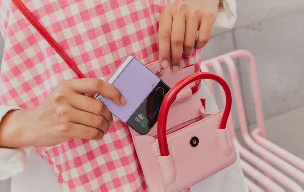 折叠屏手机三星zflip4颜值,三星折叠手机zflip4深度感受