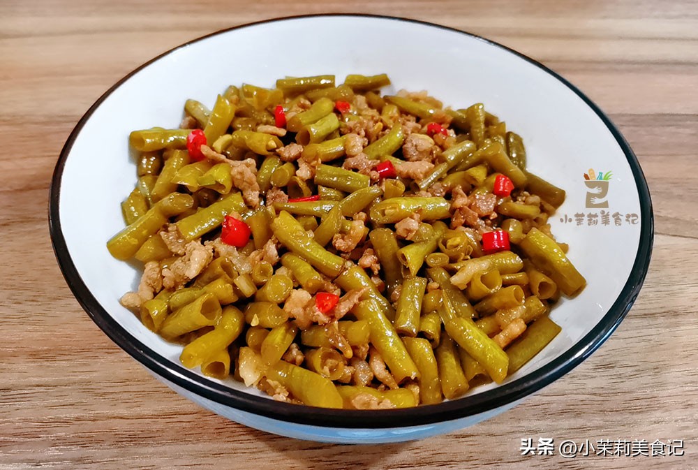 腌酸豆角里面生花怎么办,腌酸豆角怎么样不长白花