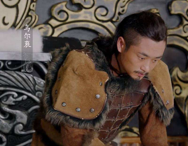 至今发现的蒙古大墓,内蒙出土一具龙袍女尸