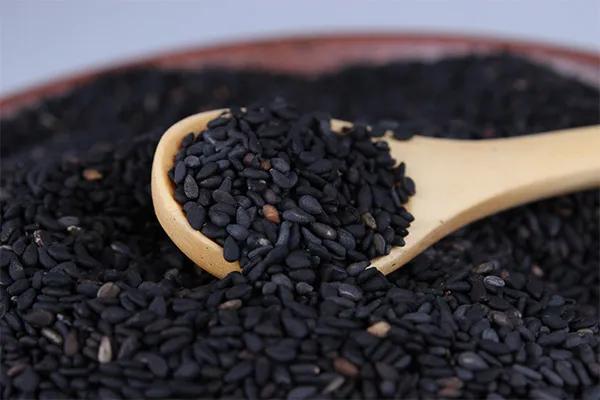 头发黄要补充什么,头发黄要吃什么能变黑