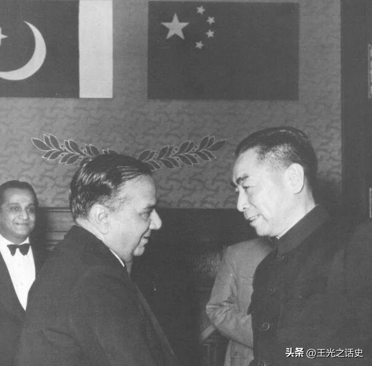 巴基斯坦为什么和中国这么铁,巴基斯坦和中国到底有多铁