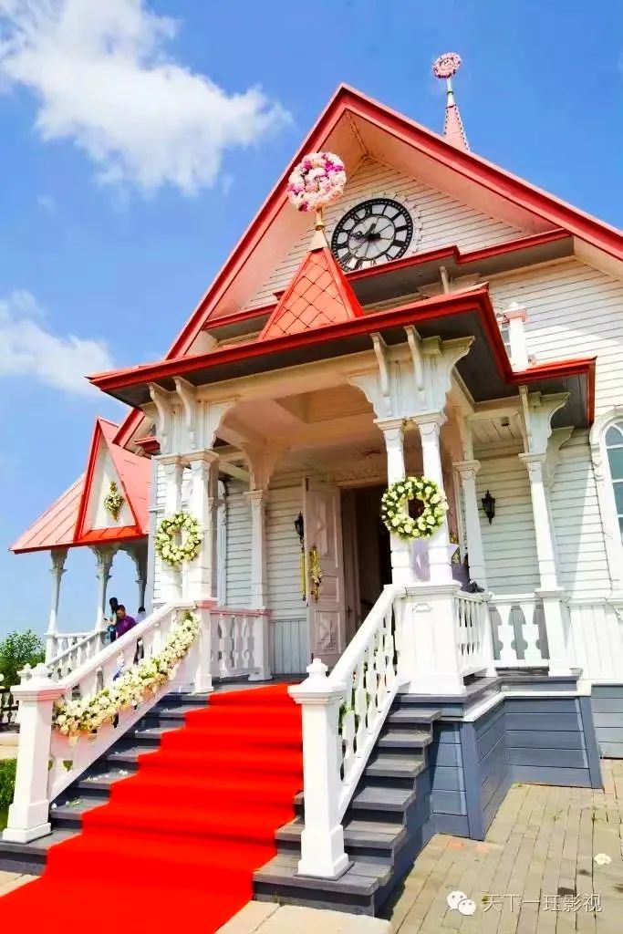 伏尔加庄园最佳观赏期,夏日必去伏尔加庄园十大打卡地