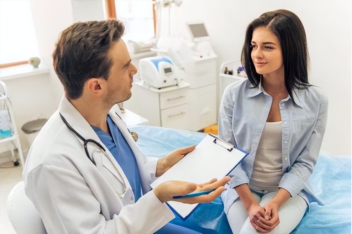 女性有异味发臭怎么回事,女性下部发臭有异味怎么办