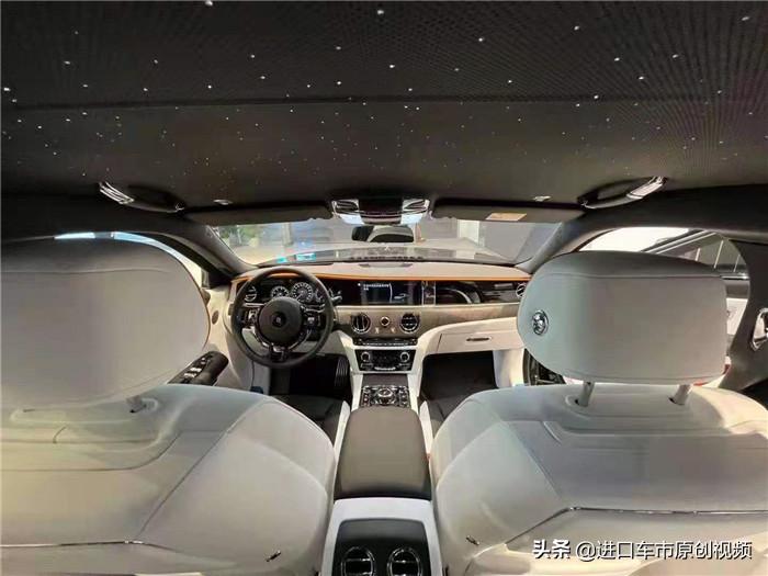 2024年劳斯莱斯幻影古思特图片,2020款最顶级劳斯莱斯古思特