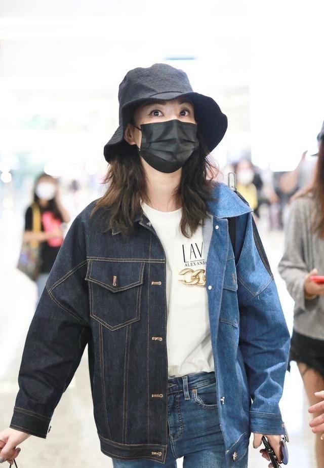 郑希怡穿衣风格有哪些类型,郑希怡的穿衣搭配