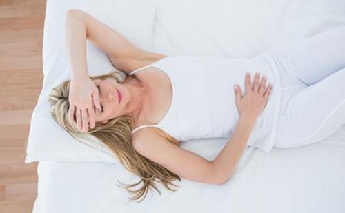 妇科流褐色的分泌物是怎么回事,为什么月经结束后有分泌物