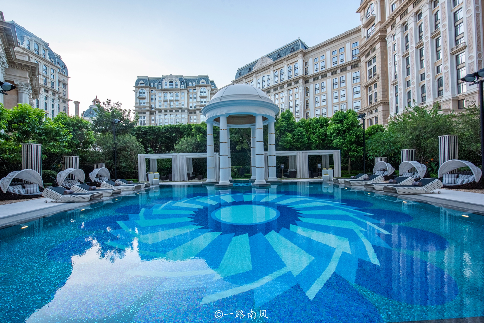 澳门老佛爷设计的米其林,澳门老佛爷酒店是谁的