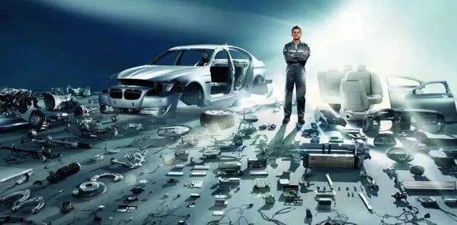 奔驰c级拆车可以卖多少,一个c级奔驰拆了能卖多少钱