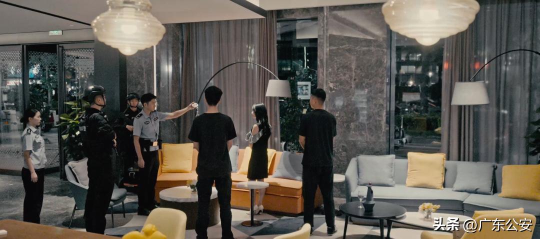 两大黑帮冲突,两大反派内讧