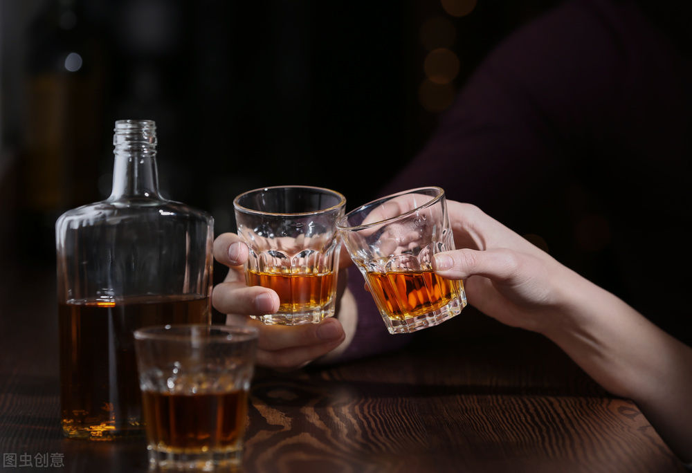 老公爱喝酒怎么办？这几招让你巧妙应对酒鬼老公，避免婚姻悲剧