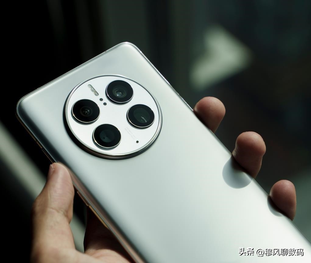 华为mate60是鸿蒙5.0吗,华为mate60会搭载鸿蒙4.0吗