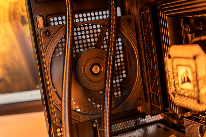 华硕proart4070ti开箱,华硕proartx670配什么显卡