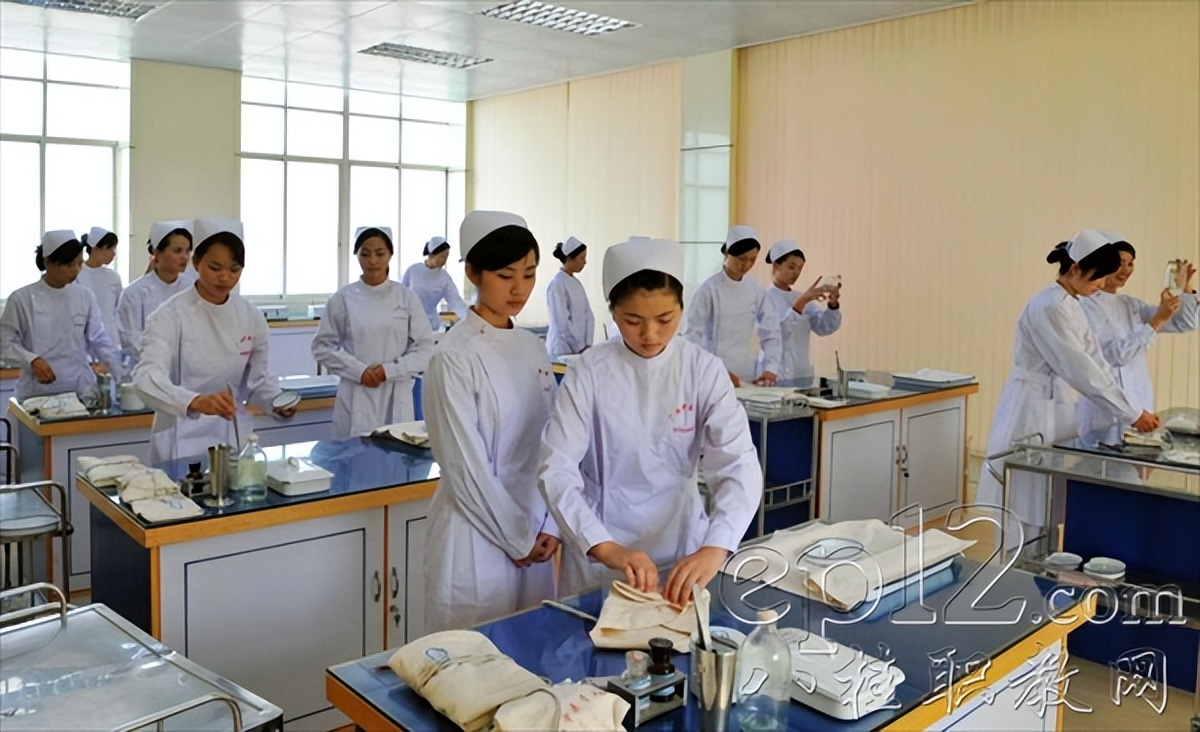 广西中医中专学校推荐,广西学中医的中专学校有哪些