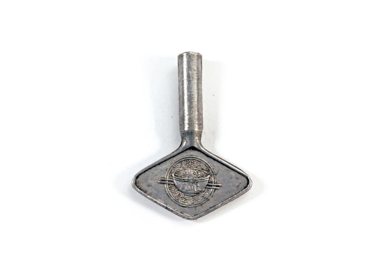 一只青蛙童年回忆,80后的童年铁皮青蛙