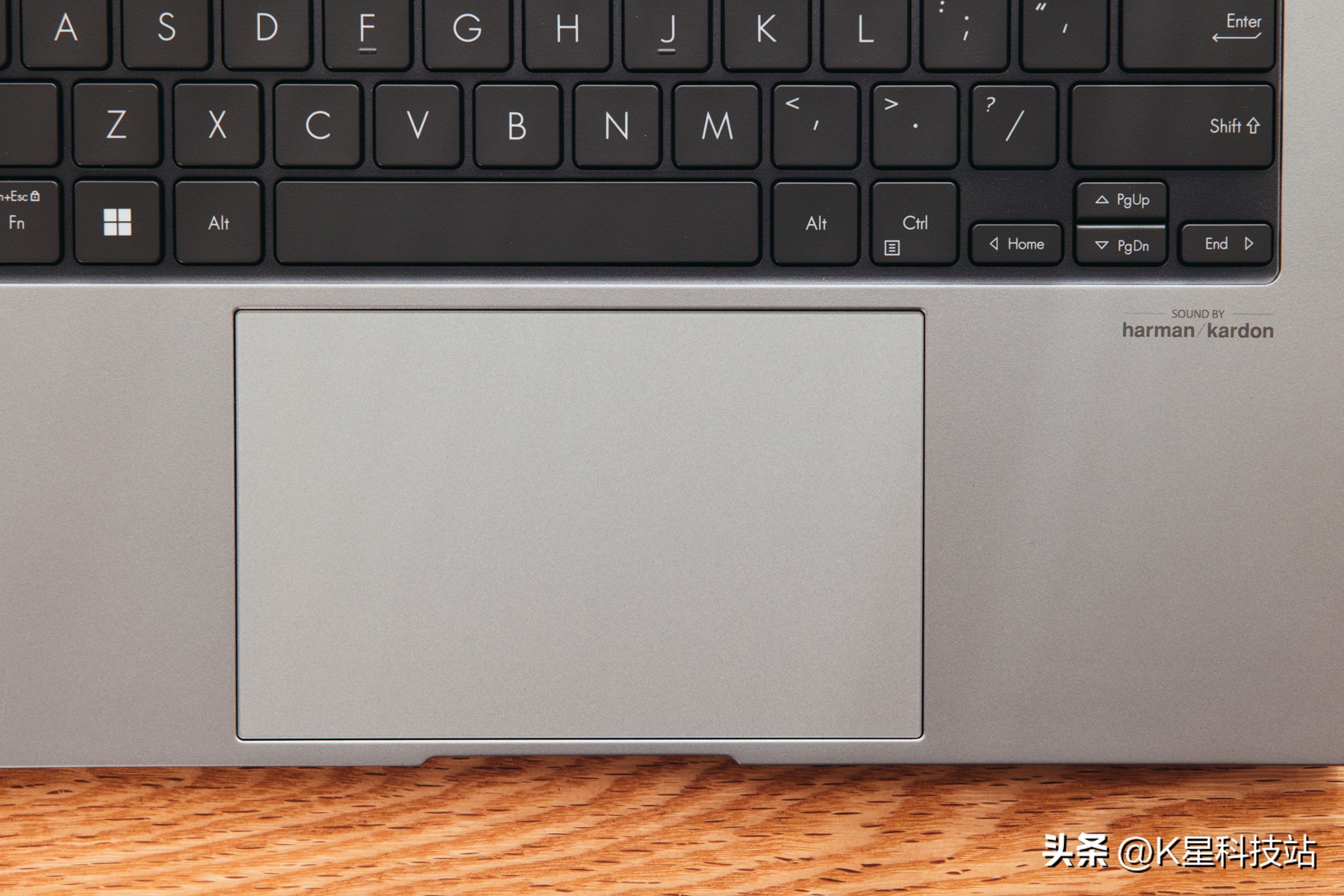 华硕灵耀x13轻薄本单手开合,华硕灵耀13深度评测