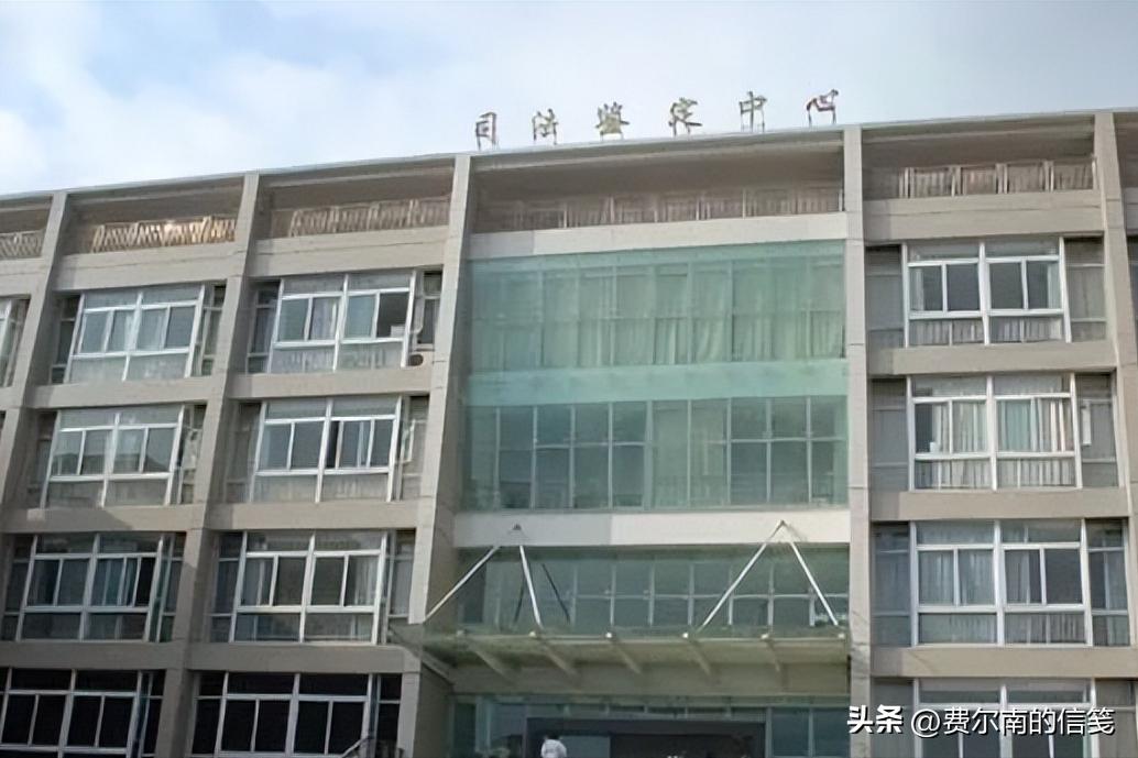 男子拿亡母留下的600万存单取钱,男子拿亡母600万存单取款