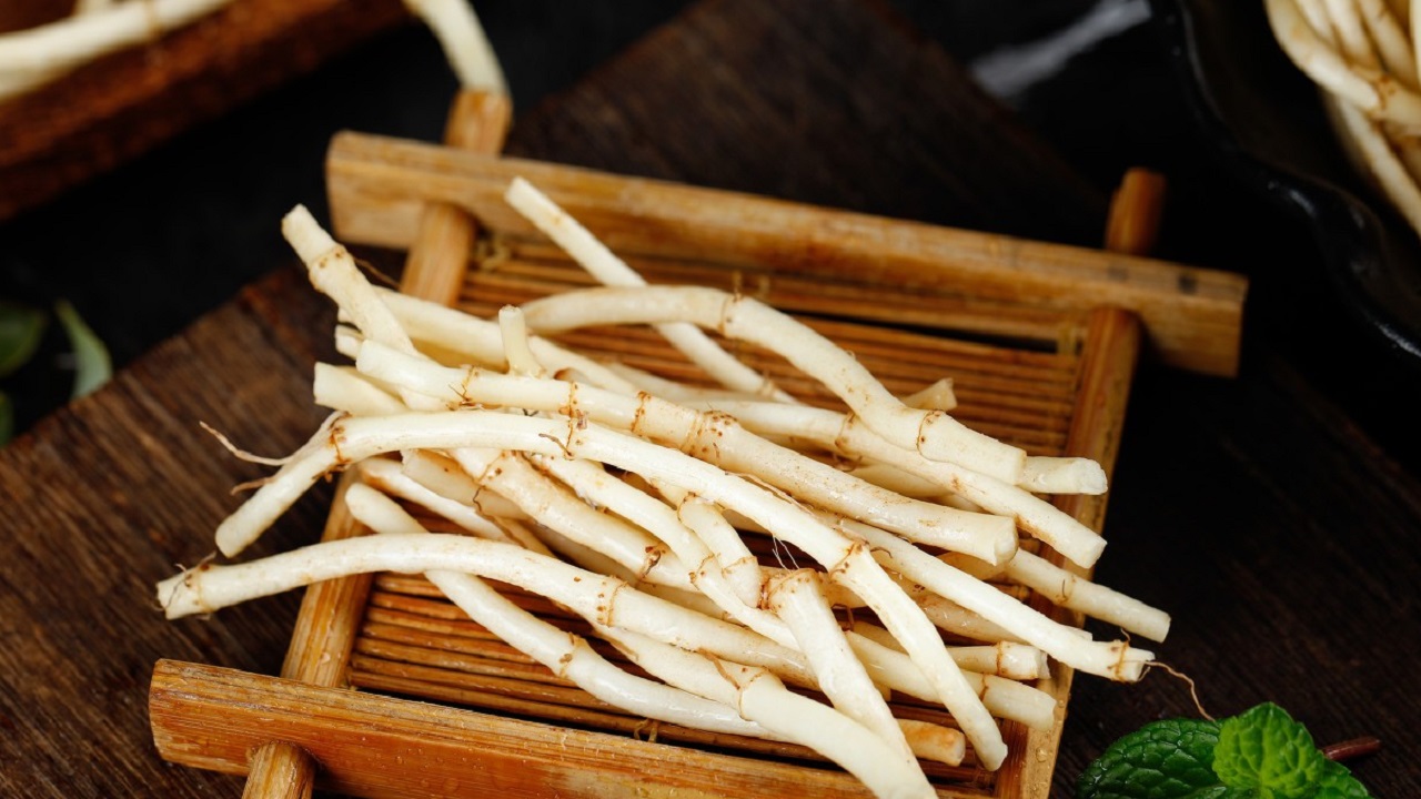 鱼腥草含“马兜铃酸”,有肾毒还致癌?真相你可能不太了解