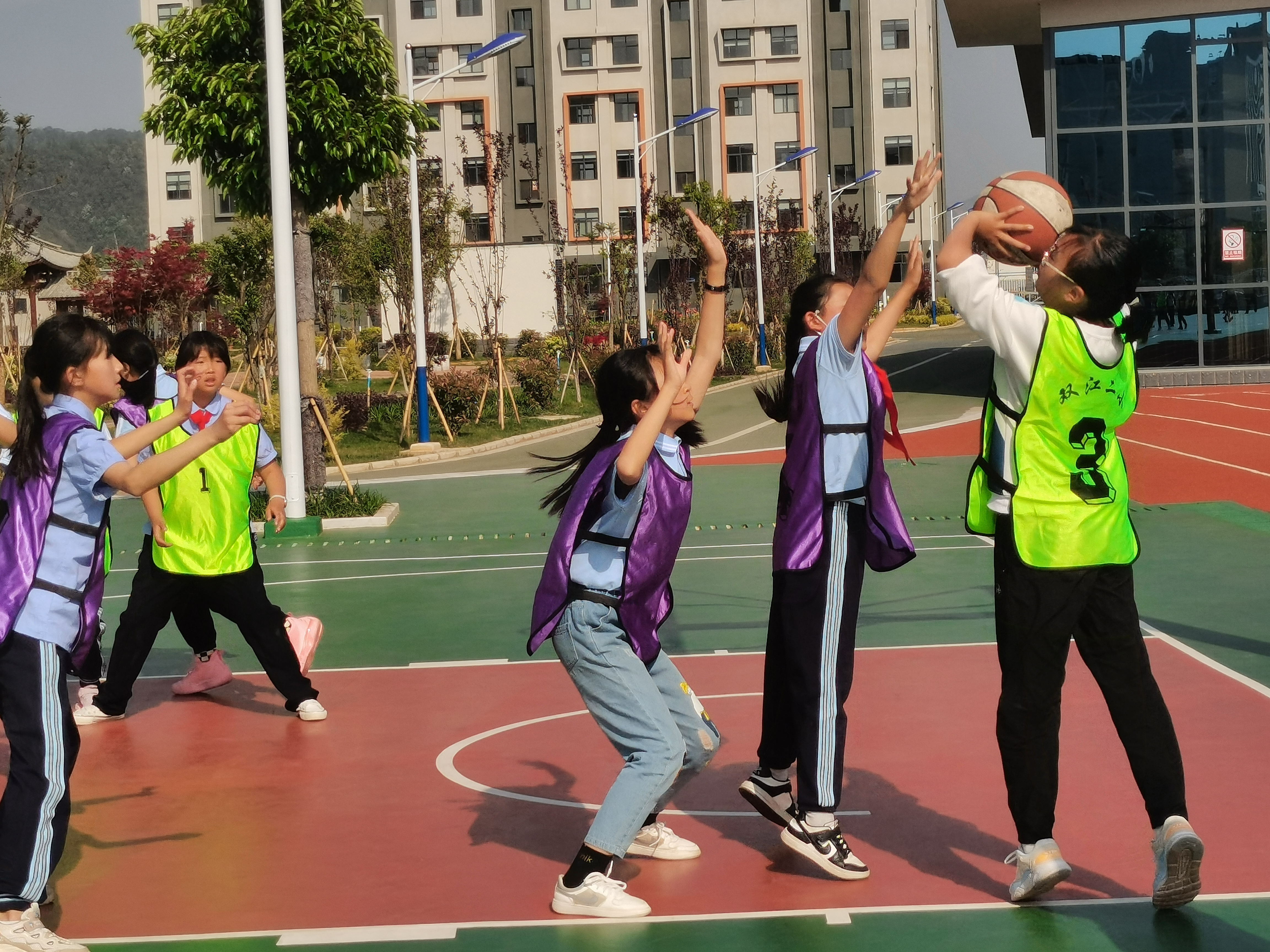 小学篮球足球联赛,涟源市双江小学篮球比赛