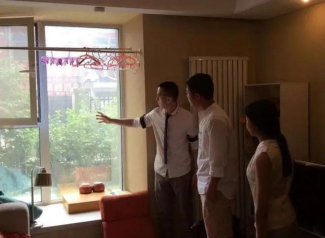 优秀的房产经纪人如何介绍产品,房产经纪人日常