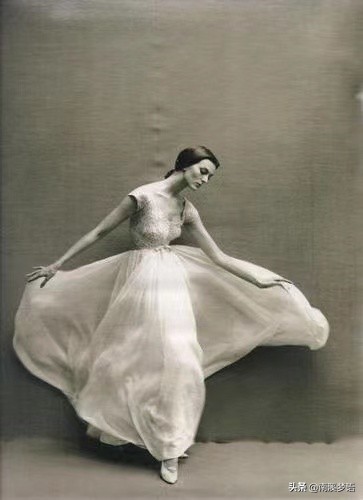 90岁超模卡门死亡之吻,92岁超模卡门