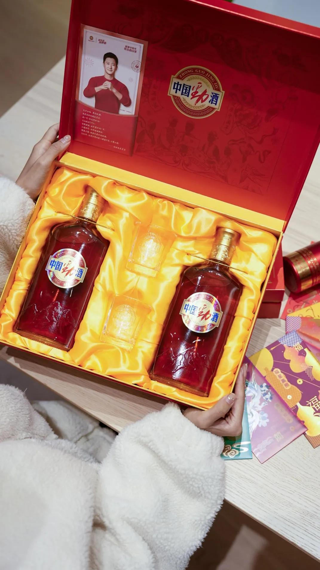 50岁男性长辈送什么礼物1000以内,送长辈300-500元左右的礼物推荐