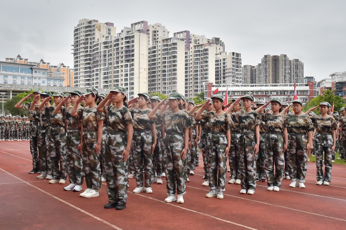 桂林各校军训精彩回顾,广西军训队列操