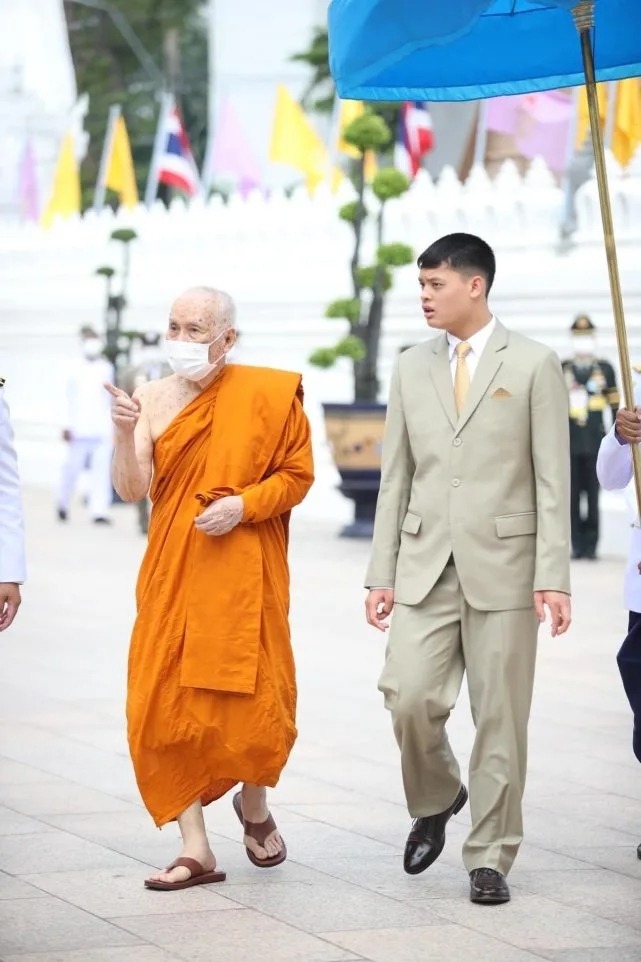 日本皇室悠仁小王子长大,日本悠仁小王子出生日期