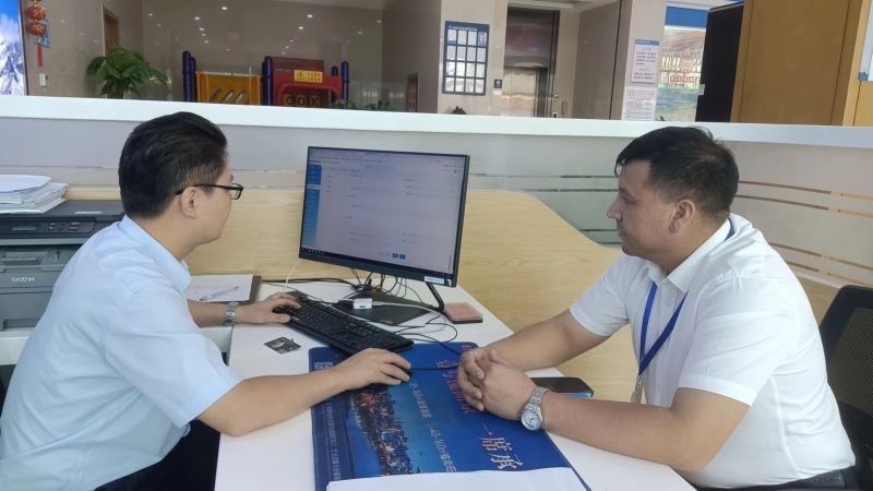 *疆新**和田：和田玉公盘交易玉石质押*款贷**全面启动